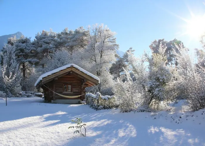 Woodmood With Chata *