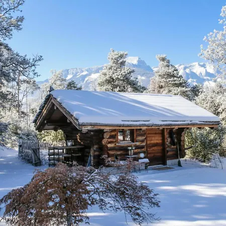 Woodmood With Hytte Leuk